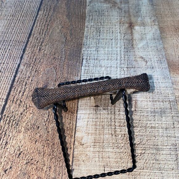 Vintage 1960's Tapestry Coin Purse... Lucite Kiss Lock Frame - Picture 10 of 10